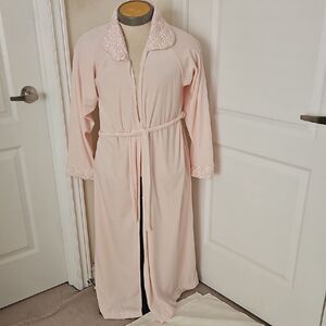 Elegant Pink Women's Robe
